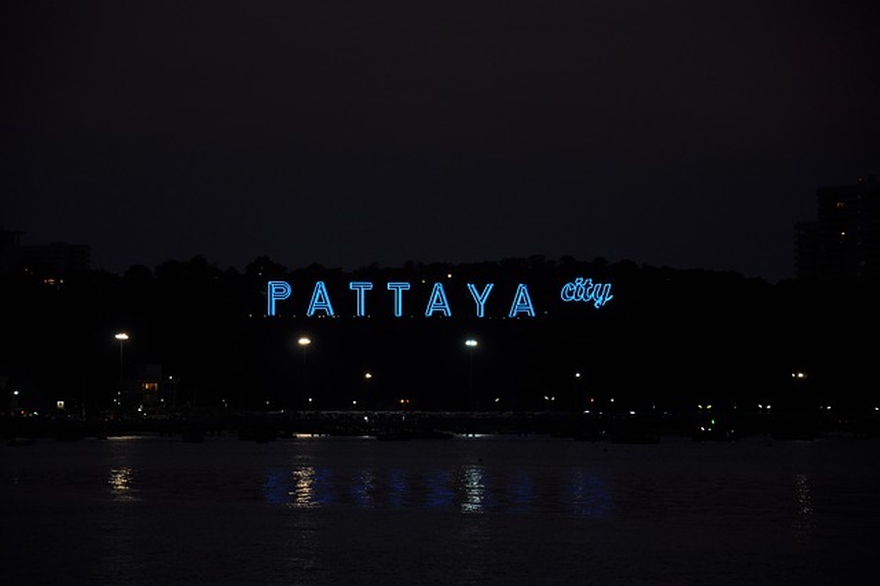 pattaya wiedereröffnung unterhaltung