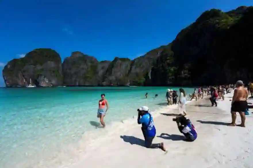 Thailändischen Tourismusgebühr Von 300 Baht