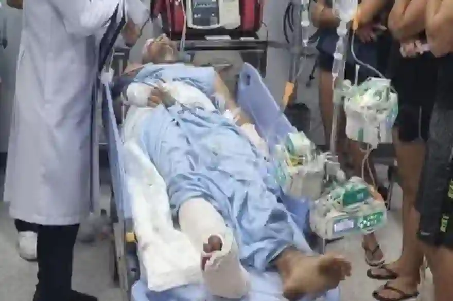 Britischer Muay-Thai-Kämpfer Bei Motorradunfall In Südthailand Schwer Verletzt