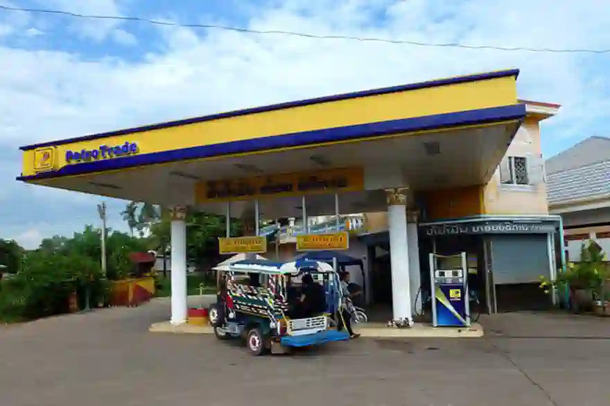 laos erlebt aufgrund der hohen inflation eine benzinkrise