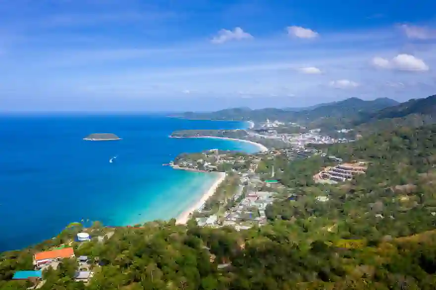 Phuket Kündigt Pläne Für Zwei Große Tourismusveranstaltungen Im Nächsten Monat An