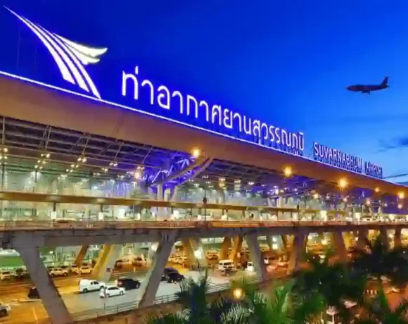 So kommen Sie vom internationalen Flughafen Suvarnabhumi nach Bangkok
