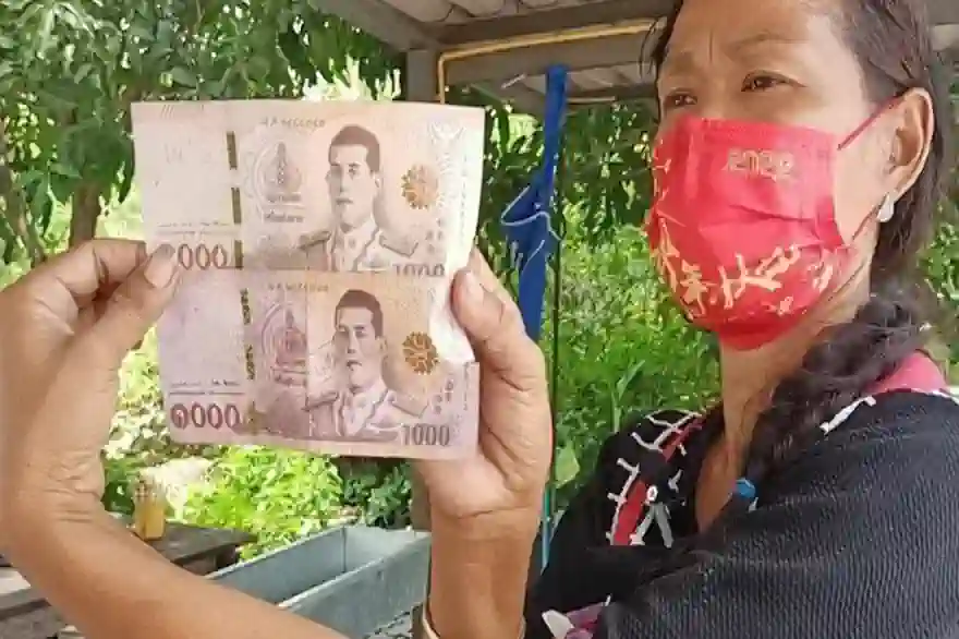 Warnung Vor Gefälschten 1000-Baht-Banknoten