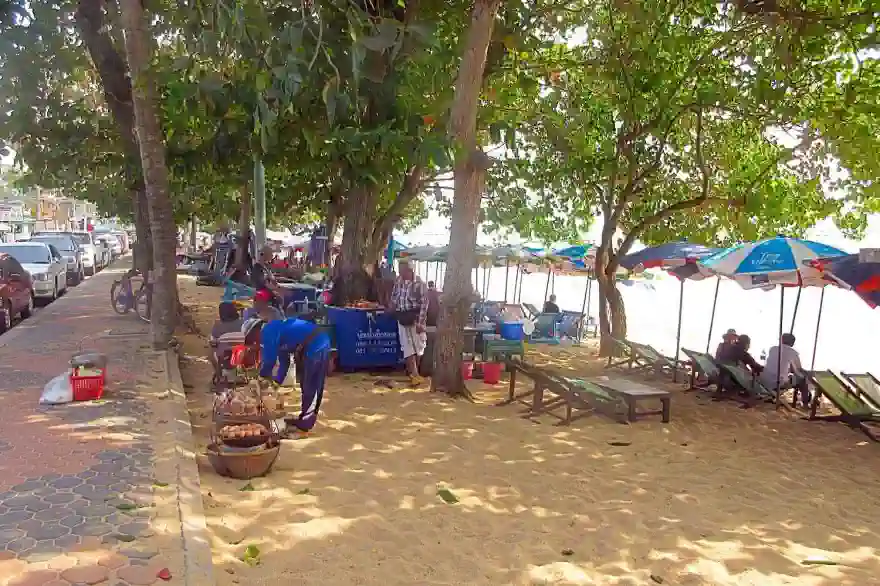 Pattayas Jomtien Beach Plant Temporäre Verkaufszone