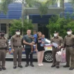 Zwei Ausländische Kinder In Pattayas Walking Street Gefunden