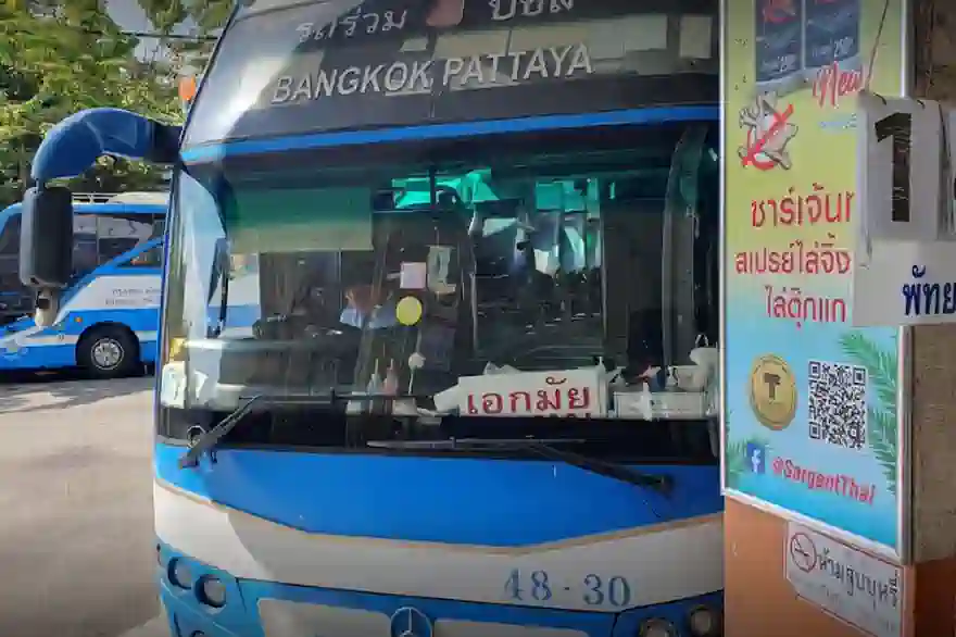 Bustickets, Um Bangkok Zu Verlassen, Stehen Kurz Vor Dem Ausverkauf