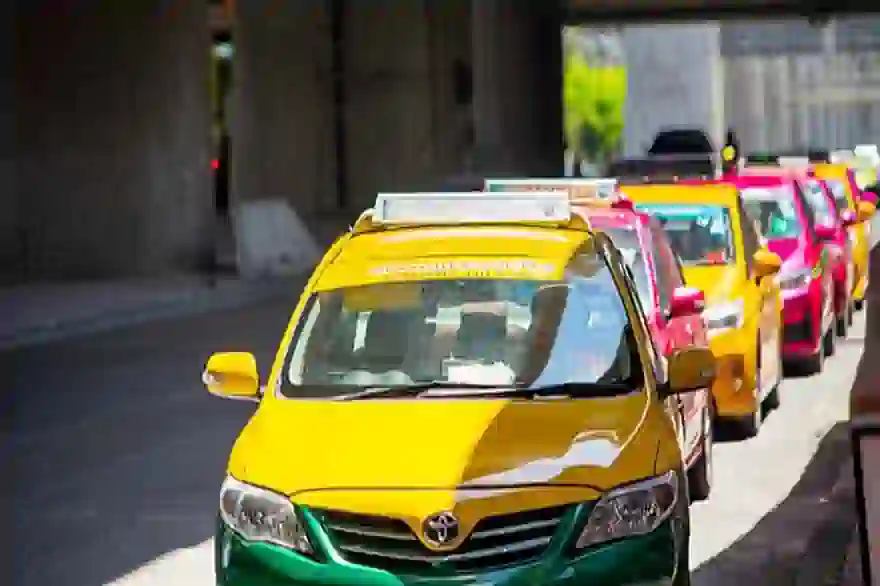 Thailands Taxiprobleme: Touristen Kritisieren Überteuerte Fahrten Und Schlechten Service