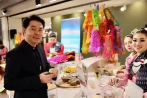 Bürgermeister von Pattaya nimmt an einer thailändischen Tourismusveranstaltung in Deutschland teil