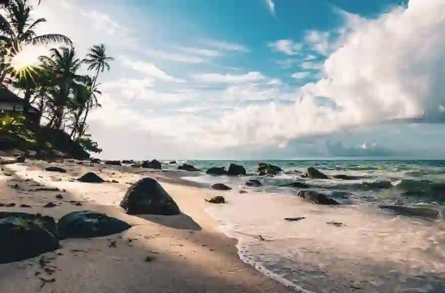 Britischer Tourist vergisst Hotelnamen in Phuket und landet am Flughafen