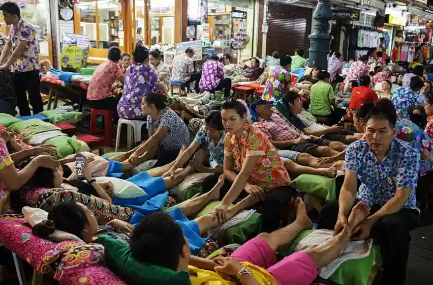 Geniessen Sie eine Thai Massage