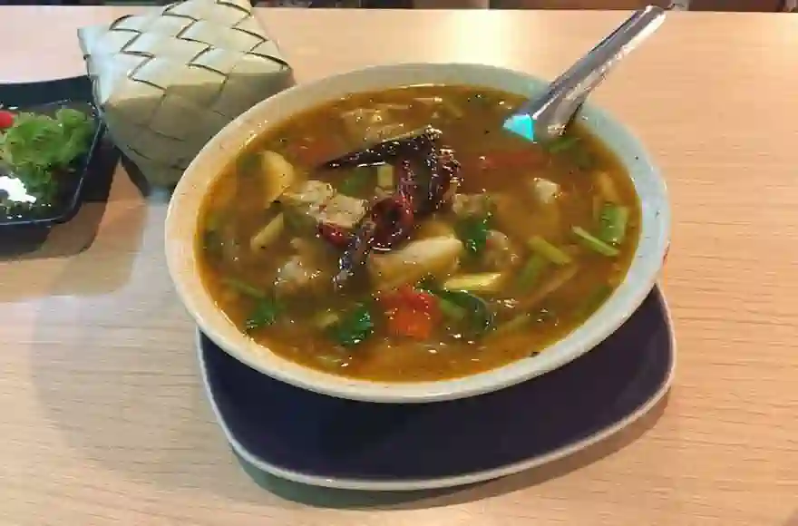 Tom Saap Hot and Sour Soup