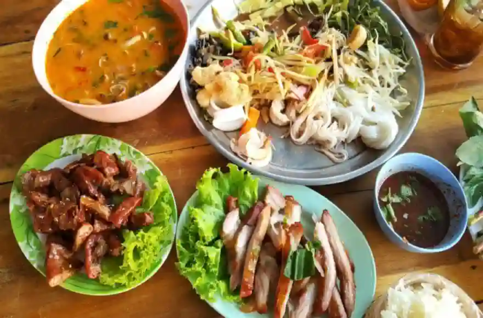 Einzigartige thailändische Gerichte die Sie sonst nirgendwo finden Einzigartige thailändische Gerichte die Sie sonst nirgendwo finden