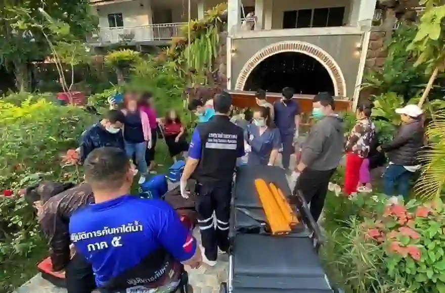 Einsturz eines Balkons in einem Resort in Chiang Mai mit 13 Verletzten