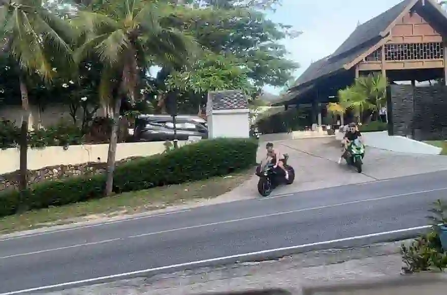 Ausländer nach Amokfahrt auf Koh Samui verhaftet