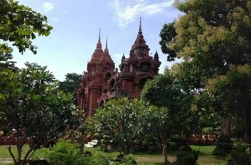 Wat Khao Phra Angkhan Buriram