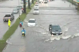 Sturmwarnung Phukets Regenspiel fängt gerade erst an