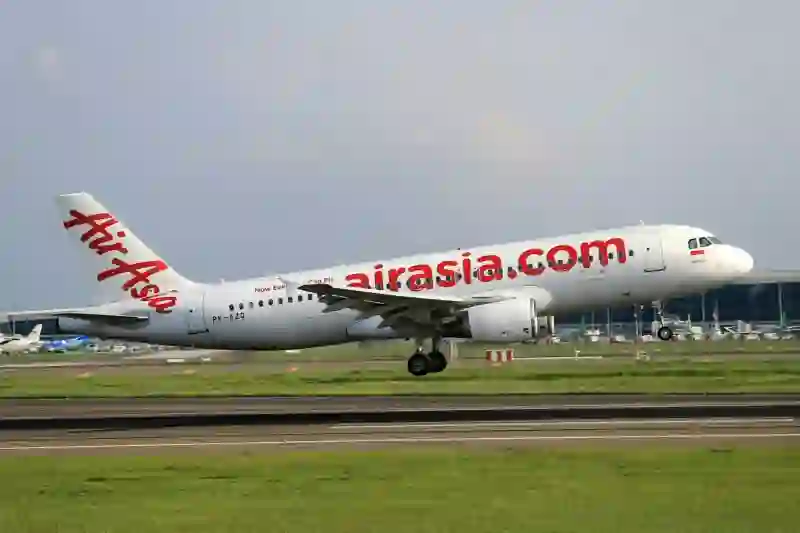 AirAsia plant Low-Cost-Drehkreuze in Bangkok und Kuala Lumpur