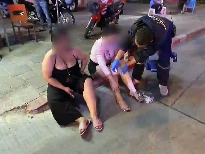 Drei Verletzte bei unüberlegtem Wendemanöver eines ausländischen Motorradfahrers in Pattaya