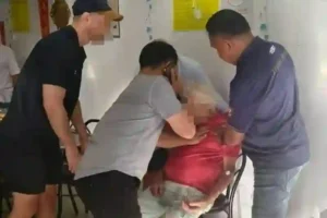 Phuket-Verkäufer belebt italienischen Mann wieder, doch im Krankenhaus kommt es zu einer Tragödie