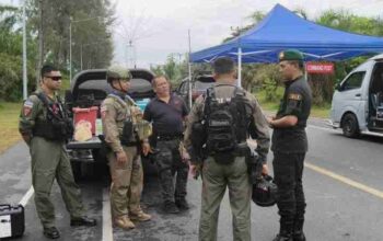 Drei Bombenexplosionen auf der Pattani-Messe: Sieben Personen verletzt, Stände beschädigt