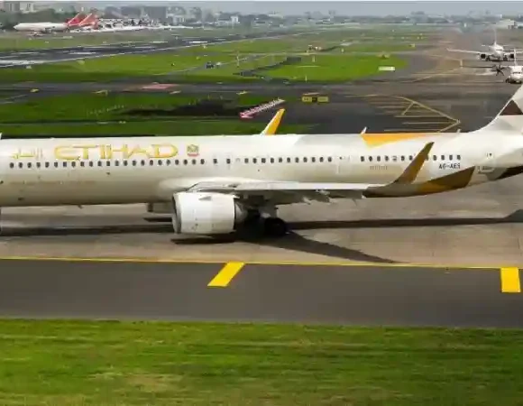 Erster kommerzieller Flug definiert Komfort und Luxus mit exklusiven Features neu