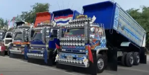 Die dekorativen Lackierungen und Modifikationen an thailändischen Fahrzeugen, die aus Gründen durchgeführt werden, die Sie vielleicht nicht erwartet hätten