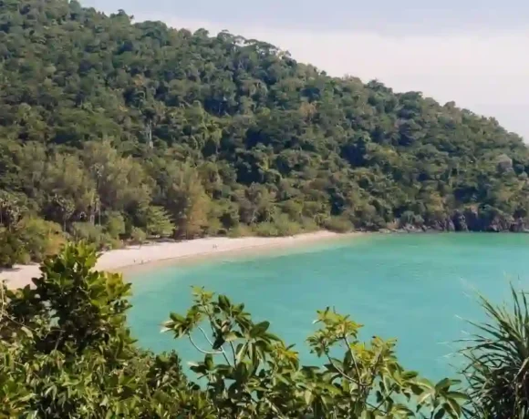 Eine Insel bremst Sie aus, die andere drängt Sie zum Erkunden