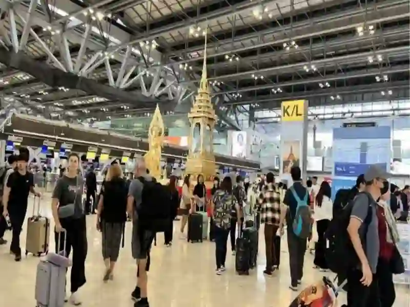 Mehr Verbindungen aus Europa und Asien sorgen für einen harten Wettbewerb um die Geldbörsen der Urlauber